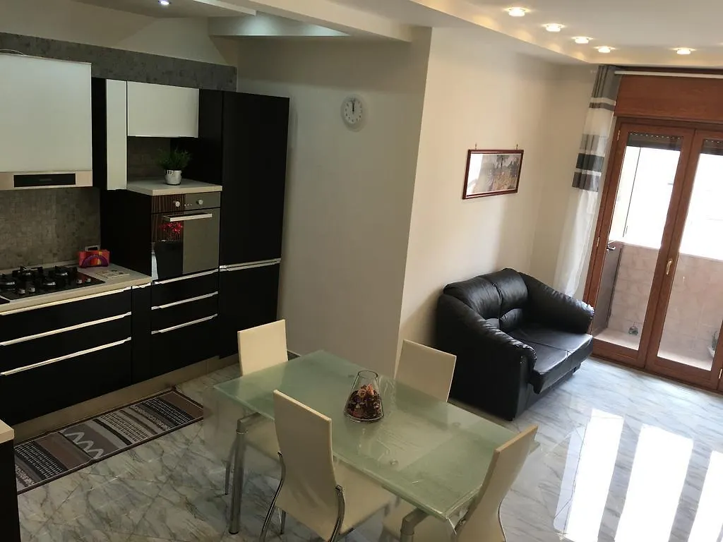 Supera Napoli Apartment